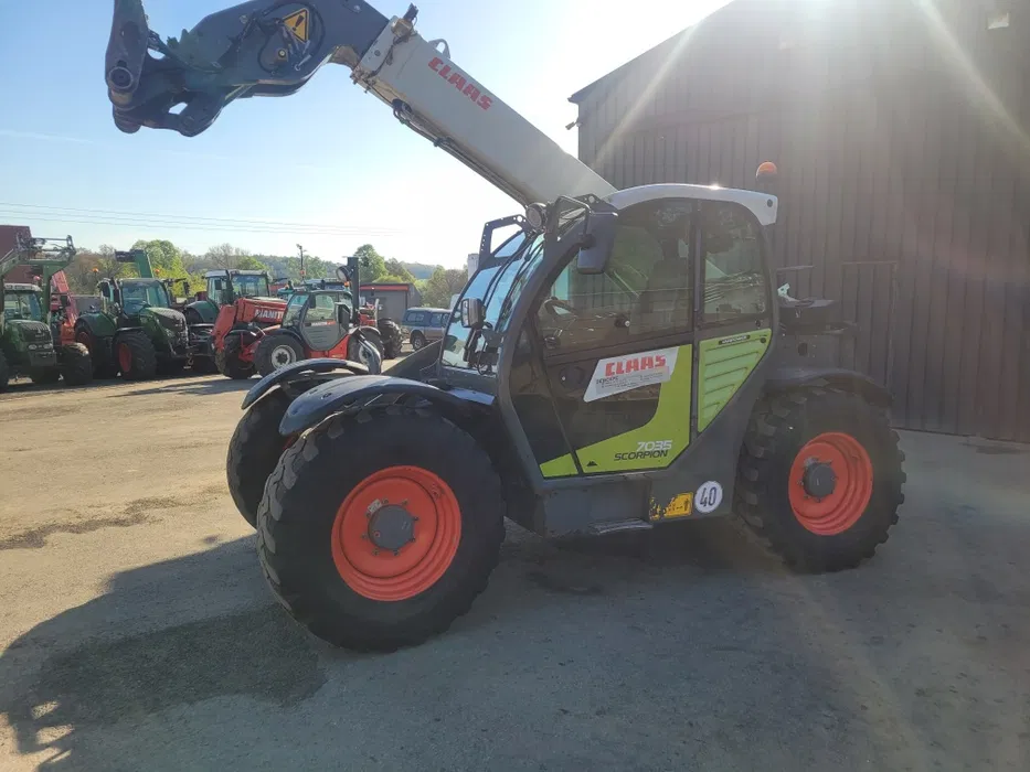 Claas scorpion 7035 varipower