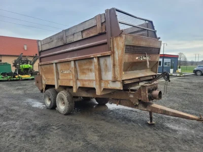 Przyczepa rolnicza obiętościowa Le boulch rozrzutnik